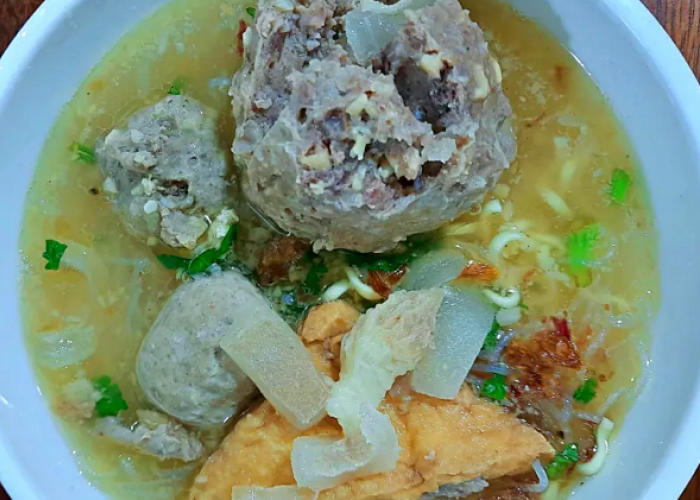 Surga Bakso Enak di Solo Paling Hits untuk Makan Siang Porsinya Jumbo yang Bikin Ketagihan