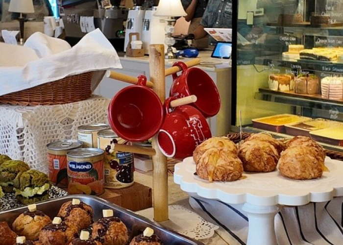 Daftar Kafe Estetik di Bandung Cocok Untuk Menikmati Kehangatan Akhir Tahun, Cek Infonya Disini