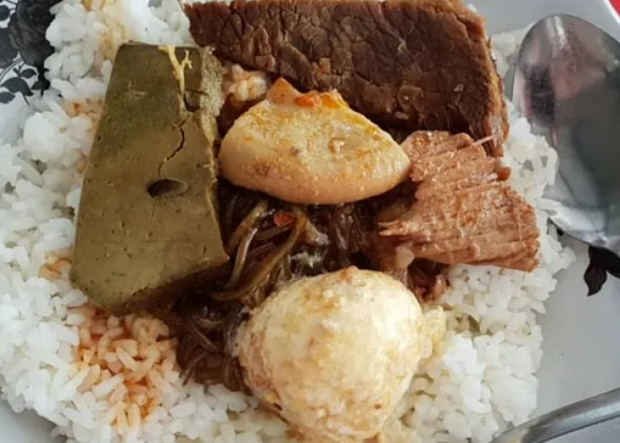 Aroma Kehangatan dan Kenikmatan yang Tak Pernah Padam di Malang