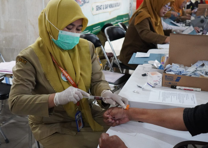RSUD Brebes Mulai Layani Pemeriksaan Jantung dan Sampel Darah 132 Calon Haji