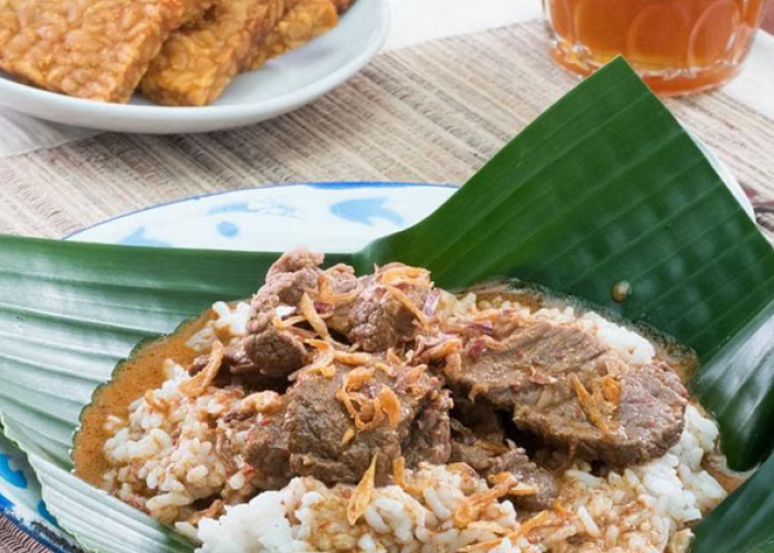 Pilihan Nasi Gandul di Malang Paling Populer yang Bikin Lidah Ketagihan