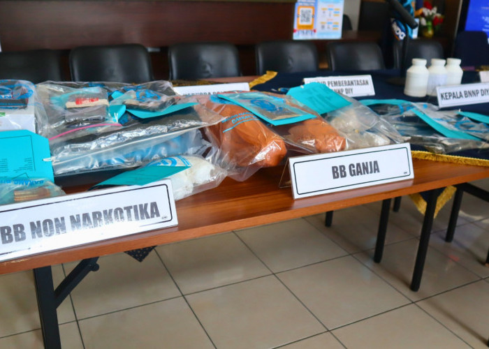 BNNP DIY Sita 2,71 Kg Ganja dan 93 Ribu Pil Trihexyphenidyl, Bongkar Jaringan Narkoba Lintas Provinsi