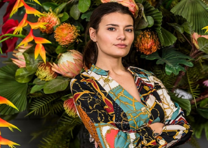 Visual yang Tenang dan Modis, Inilah 5 Model Batik Wanita yang Punya Nuansa Vintage