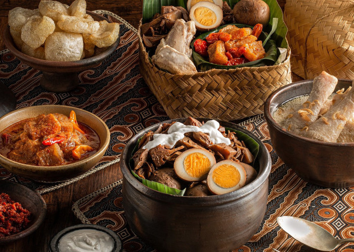 Perantau Jadi Kunci Eksis Kuliner Gudeg yang Melegenda, Simak Fakta Uniknya Berikut