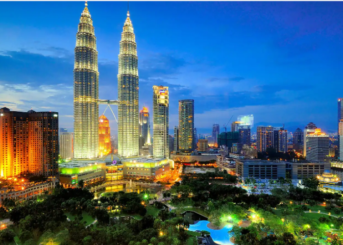 Mau Liburan ke Wisata Terbaru 2024 Malaysia? Simak 7 Hal Ini Agar Tidak Alami Culture Shock Parah!