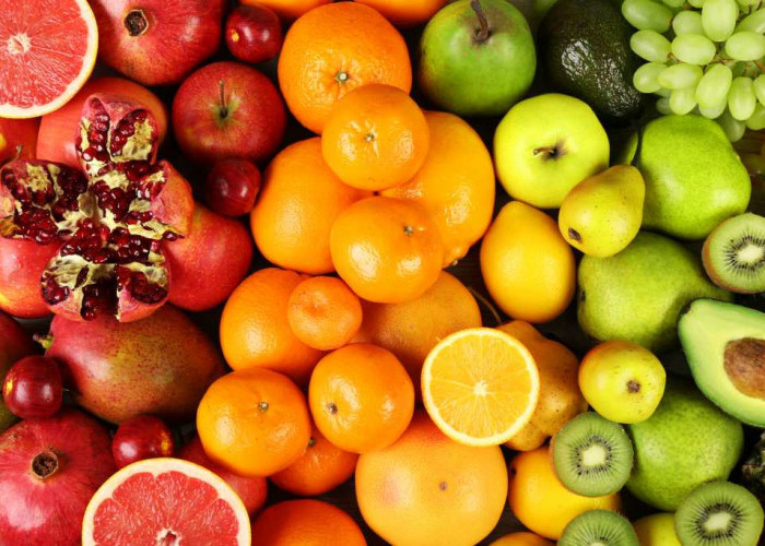 10 Buah-Buahan Pilihan yang Menyehatkan Mata: Jaga Kesehatan Penglihatan Anda dengan Makanan Alami