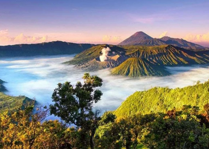 Menelusuri Permata Pariwisata Jawa Timur Dari Keajaiban Geologi Hingga Pusat Hiburan Modern