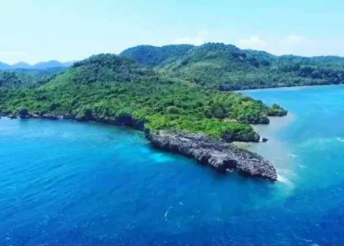 Destinasi Wisata Eksklusif Tersembunyi di Tengah Laut Jawa, Simak Ulasan Lengkapnya Berikut Ini