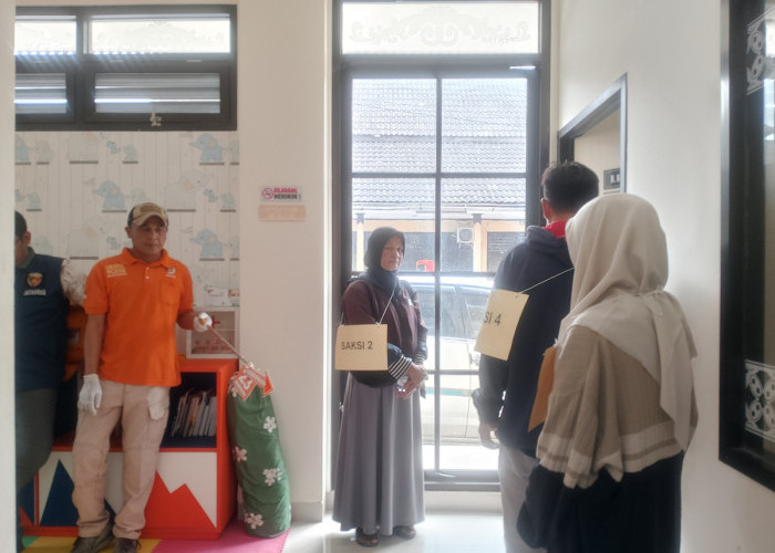 Rekonstruksi 23 Adegan Ungkap Pacar Habisi Rosita di Sleman