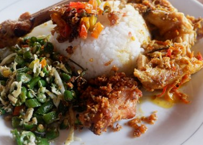 Wisata Kuliner Malam Legendaris di Bali Paling Hits yang Bikin Ketagihan dan Kenyang