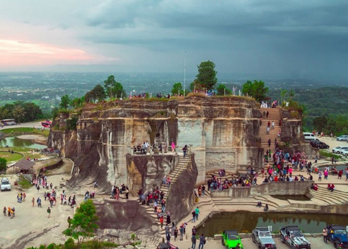 Dari Puncak Tebing hingga Gumuk Pasir, Simak 7 Wisata Geoheritage di Jogja Tawarkan Panorama Unik