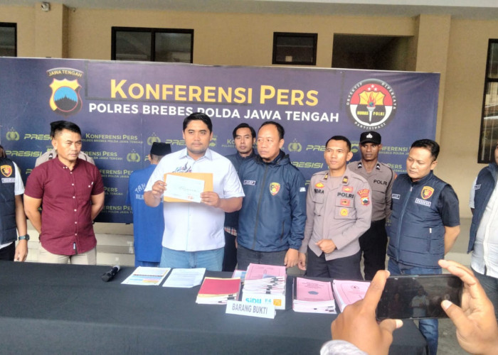 Korupsi Dana Desa Untuk Karaoke Hingga Kredit Mobil, Mantan Kades Kedungbokor Akhirnya Ditangkap Polisi