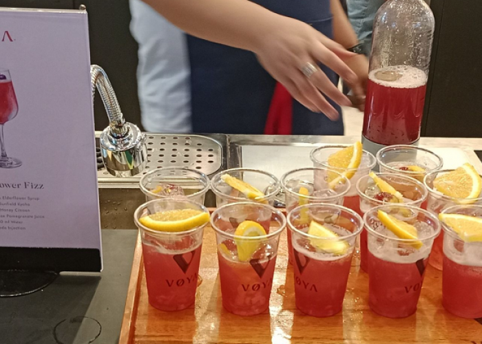 Revolusi Rasa Tren Minuman Global Lewat Inovasi Dua Varian Sirup Floral Terbaru
