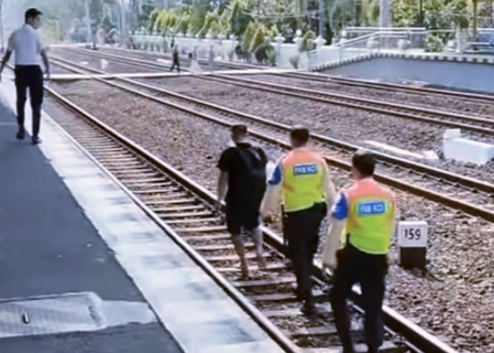Heboh Pria Jalan di Rel Stasiun Maguwo, KAI Daop 6 Beri Penjelasan