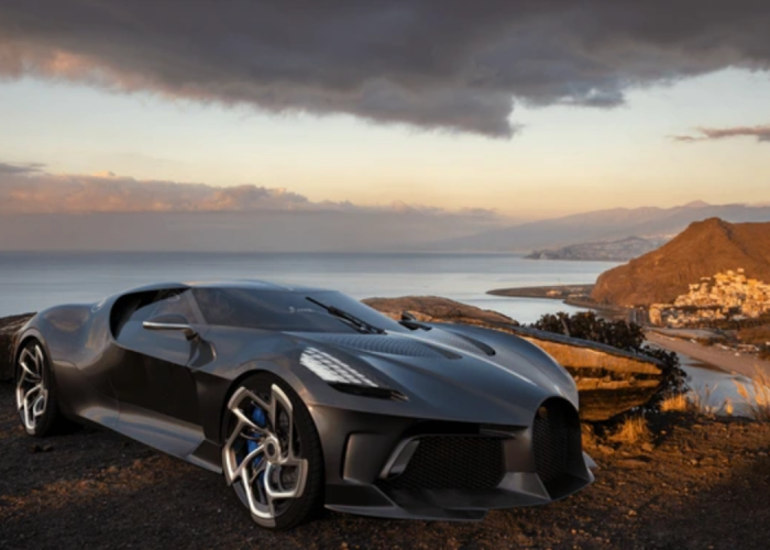 Kupas Tuntas Bugatti La Voiture Noire, Mobil Termahal di Dunia Milik Cristiano Ronaldo