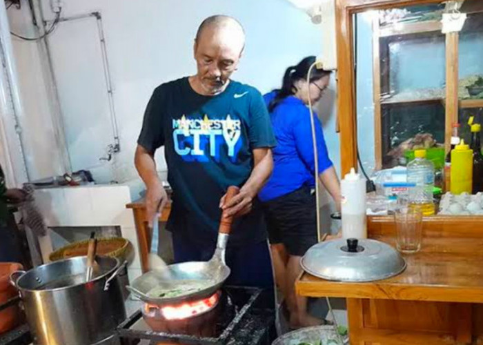 Kisah Bakmi Prapanca Jogja, Dimasak Langsung Oleh Juru Masak Spesial Edi Sarmoko