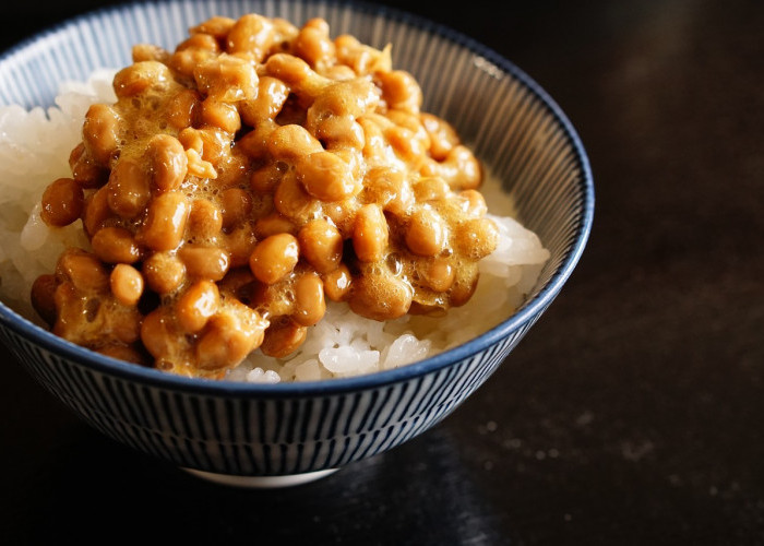 4 Cara Makan Natto yang Bisa Anda Coba untuk Mengurangi Aroma yang Menyengat 