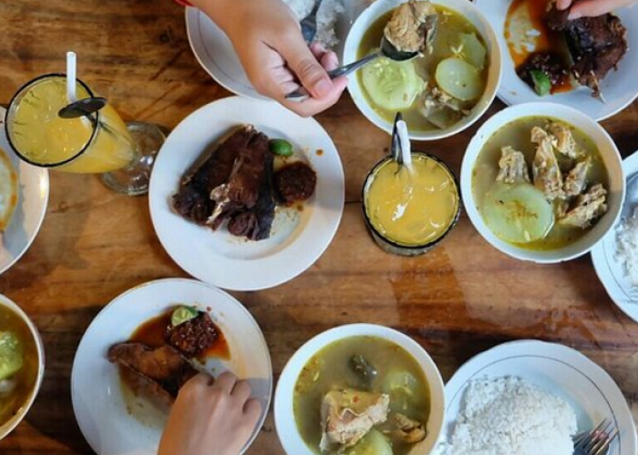 Kuliner Halal di Bali Ini Tempat Makan Terbaik untuk Liburan Paling Wajib Dicoba
