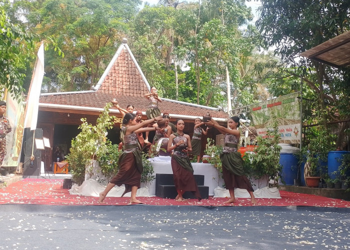 Kenduri Air Hujan Banyu Bening, Meneladani Nabi dan Mengubah Krisis Menjadi Keberkahan