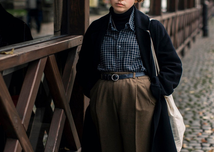 Elegan dan Stylish, Simak 5 Inspirasi Outfit Gaya Preppy Style untuk Maksimalkan Kesan Feminimmu