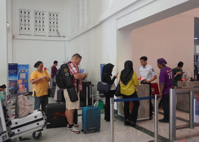 Daop 6 Yogyakarta Siapkan Kereta Tambahan untuk Long Weekend Peringatan Maulid Nabi Muhammad