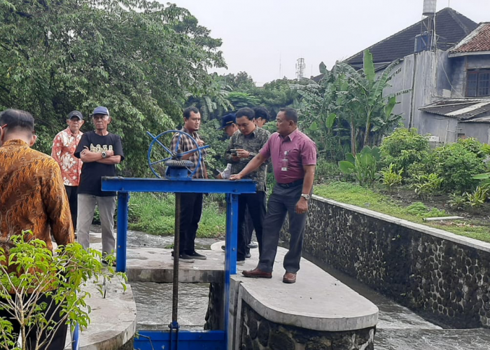 Tebing Sungai Pelang Sinduharjo Tergerus Banjir, Warga Usul Pembangunan Talud 90 Meter 