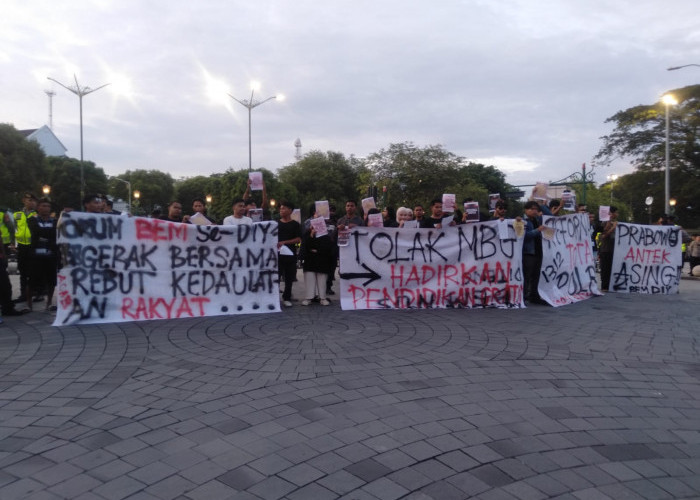 Aksi Damai Forum BEM DIY di Malioboro, Desak Reformasi Total Polri dan Tolak UU Disinformasi