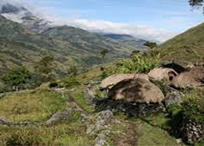 Memukau dan Tercantik! Tempat Wisata Lembah Terindah Indonesia, Dijamin Memikat Gak Kalah Dari Luar Negeri