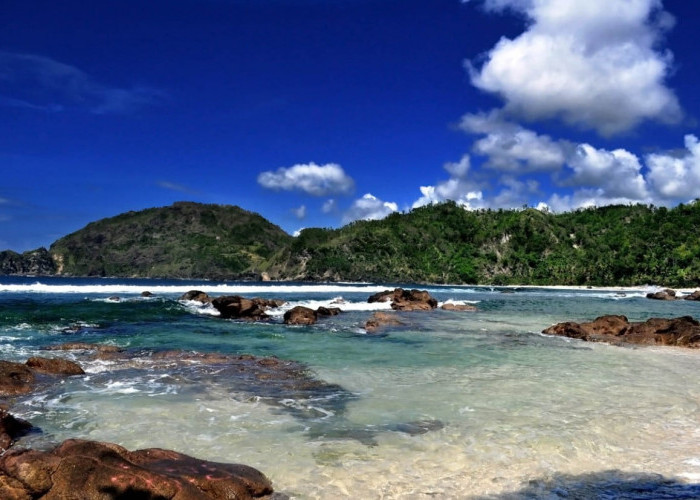 Nikmati Pesona Pantai Wediombo, Wisata Terbaru 2024 Yogyakarta? Cek HTM, Lokasi dan Fakta Menariknya Disini