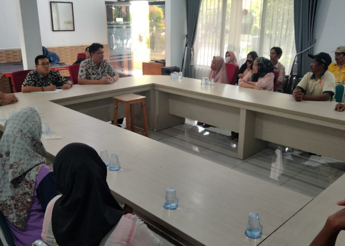 Belasan Orang Tua Datangi Kantor Dindikpora, Protes Anaknya Tak Lolos SPMB Meski Jarak Domisili Dekat