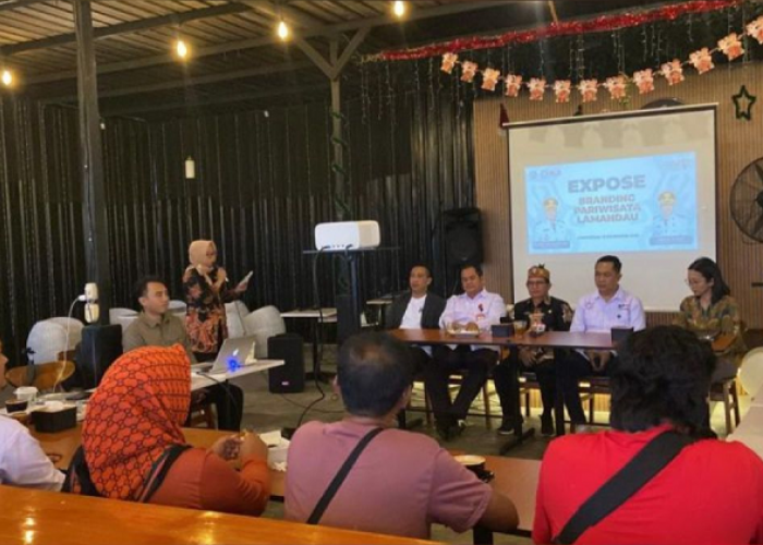 Nikmati Pengalaman wisata Paling eksotis dan Otentik di jantung Borneo, Berikut Info Lengkapnya