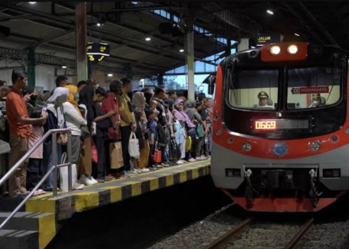 KAI Commuter Line Yogyakarta Tembus 570.459 Penumpang di Momen Libur Nataru, Begini Detailnya