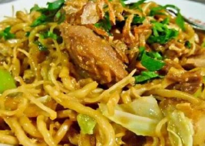 Eksplorasi Warung Bakmi Jawa Hits di Solo yang Selalu Antre Wajib Dicoba 