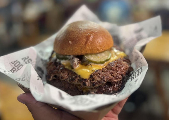 Revolusi Rasa Smash Burger Khas Selandia Baru di Gading Serpong, Simak Ulasan Lengkapnya Berikut Ini