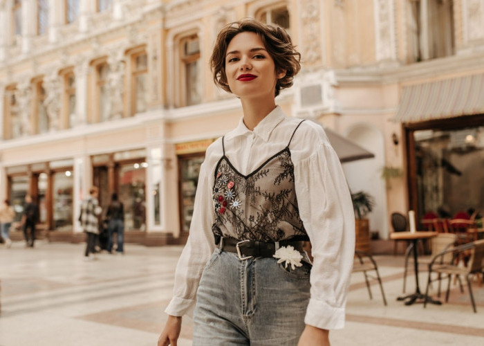 Kombinasi Retro dan Sentuhan Masa Kini, Inilah 5 Ide Fashion dengan Nuansa Vintage yang Unik