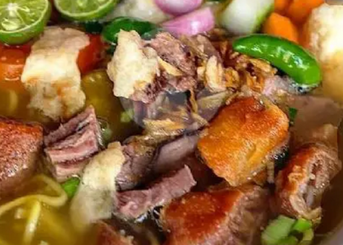 Tempat Makan Soto Mie Legendaris di Jalan Suryakencana Bogor yang Bikin Nagih
