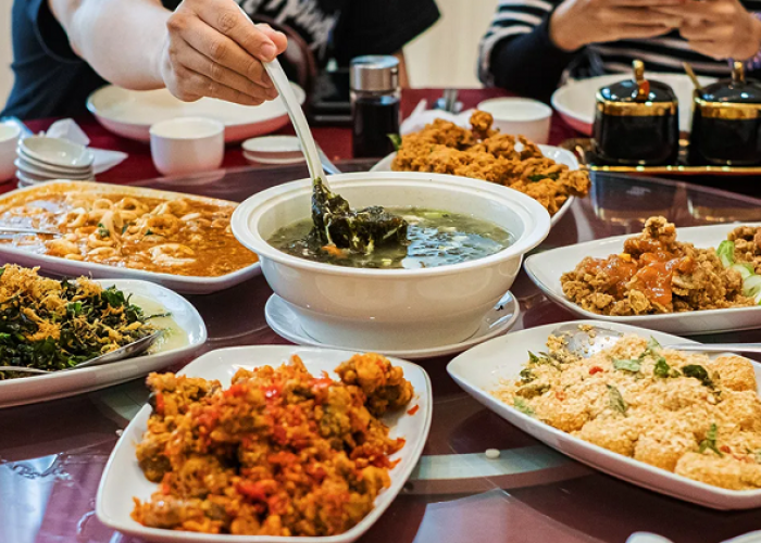 Restoran Tionghoa Paling Ikonik di Medan jadi Jejak Rasa Orient di Tanah Deli