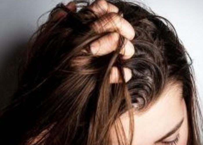 Pahami Tips and Trik Perawatan Rambut Berminyak