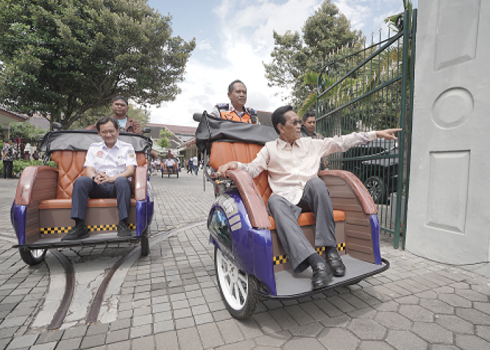 Sri Sultan Uji Coba Becak Listrik, Tegaskan Bentor Akan Dihapus dan Dimusnahkan