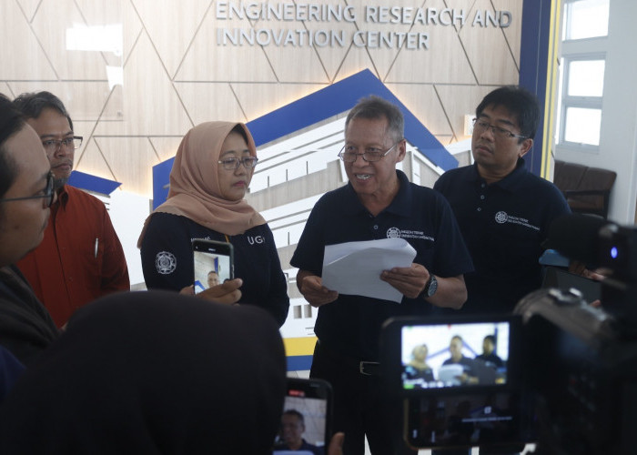Retakan Tanah di Rumah Api Seyegan Tak Mengandung Gas, Peneliti UGM Temukan Residu PVC di Lokasi Kebakaran