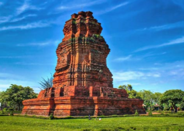 Tren Piknik Estetik Ala Korea di Candi Trowulan Mojokerto, Spot Terbaik Sambil Wisata Sejarah