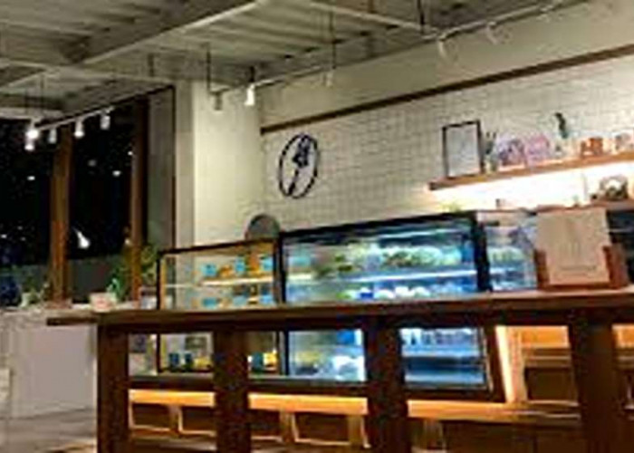 Menarik dan Tenang! Rekomendasi Cafe Asyik Blitar 2025, Hits dan Kekinian Banget Dijamin Betah Berlama-Lama