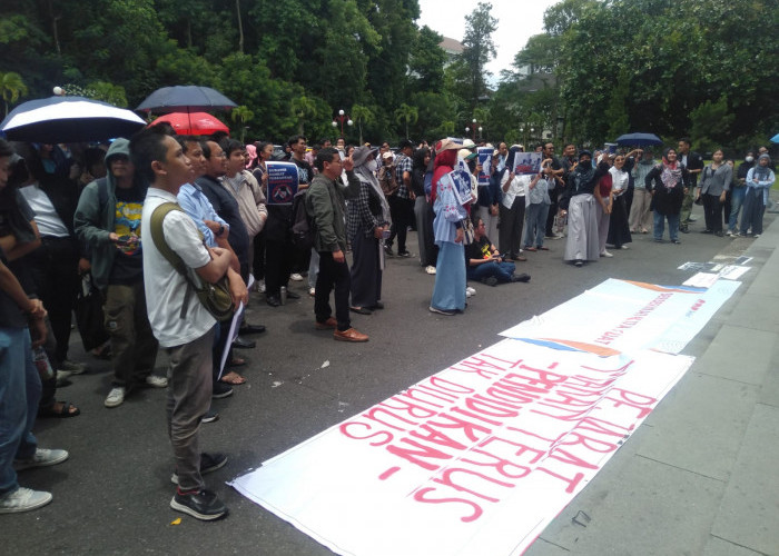 Serikat Pekerja Fisipol UGM Tuntut Pencairan Tukin Dosen ASN Tanpa Diskriminasi