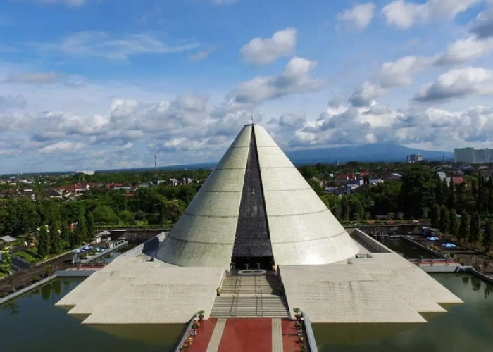 Menyusuri Monumen Yogya Kembali (Monjali) Mulai Daya Tarik, Tiket dan Lokasi