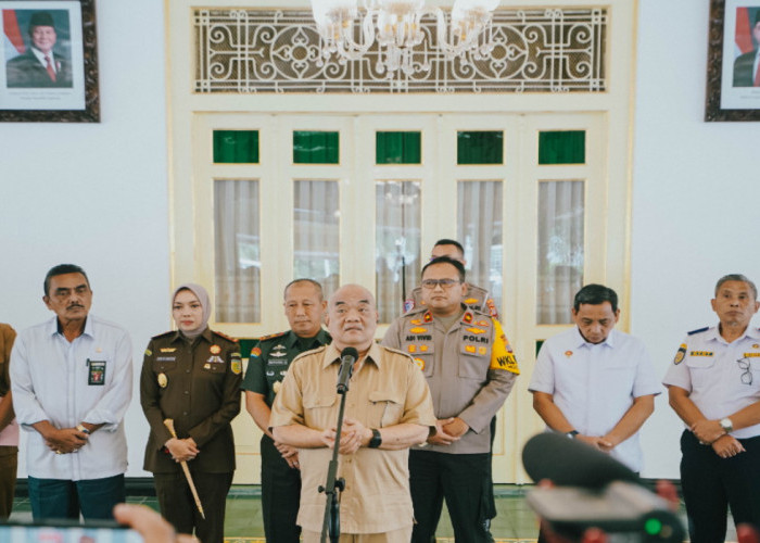 Tinjau Layanan Umum, Menteri Sosial Saifullah Yusuf Lakukan Kunjungan Kerja ke Yogyakarta