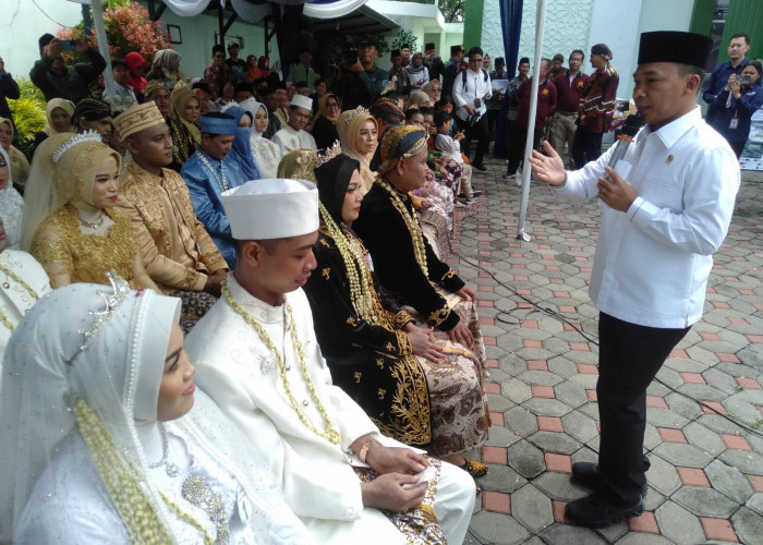  Mendukbangga Wihaji Jadi Saksi Pernikahan 12 Pasangan Pengantin Nikah Bareng Gratis di Bantul