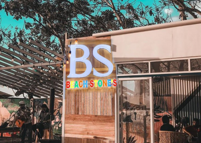 Daftar Lokasi Wisata Kuliner Tepi Pantai Paling Menawan di Makassar