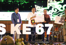 Muhammad Suryo Raih Alumni Peduli UPN, Siap Bangun Pabrik Baru Serap 10 Ribu Tenaga Kerja