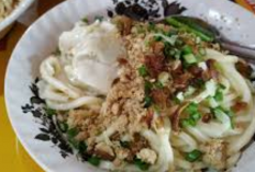 Menelusuri Jejak Rasa Mie Apong Sampurna untuk Makan Siang Lebih Selera