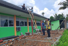 Atap dan Pagar SMPN 2 Kalasan Rusak, Kelas VII–VIII Belajar Daring